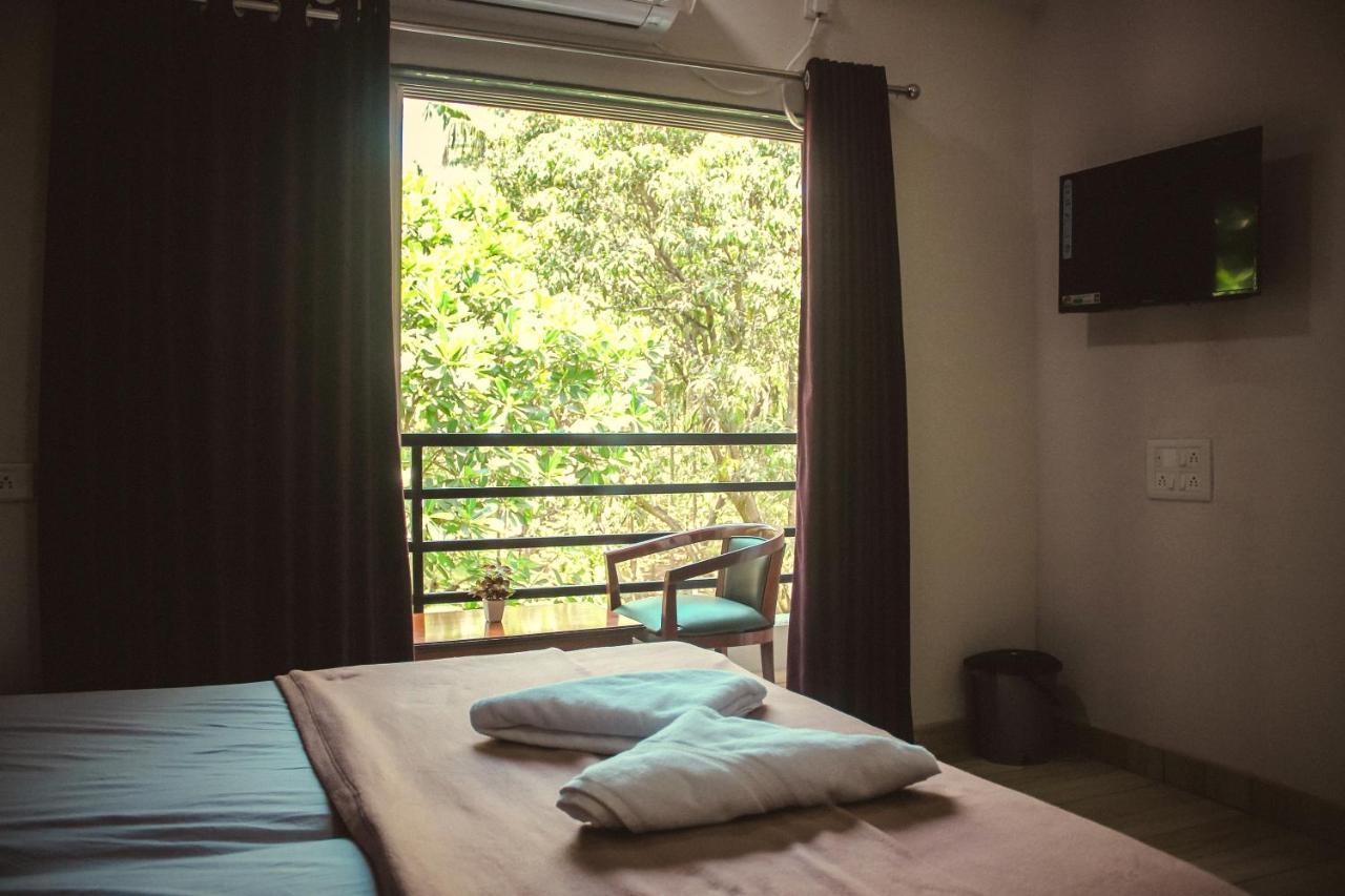 Blue Sea Residency אליבג מראה חיצוני תמונה