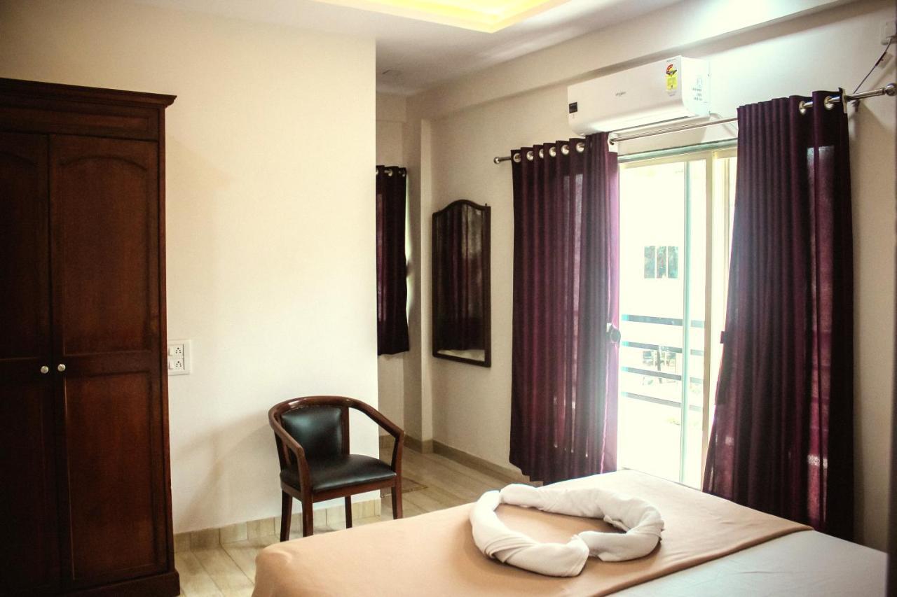 Blue Sea Residency אליבג מראה חיצוני תמונה