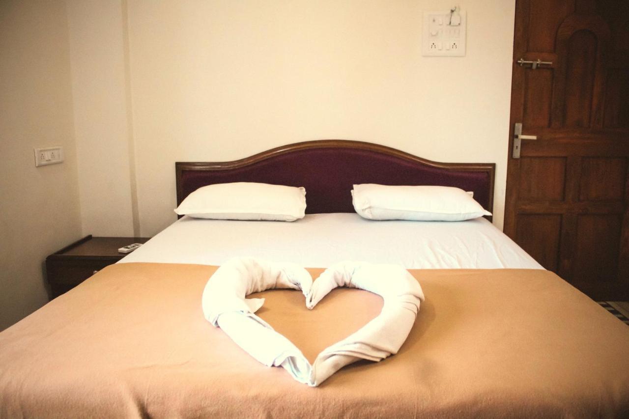 Blue Sea Residency אליבג מראה חיצוני תמונה