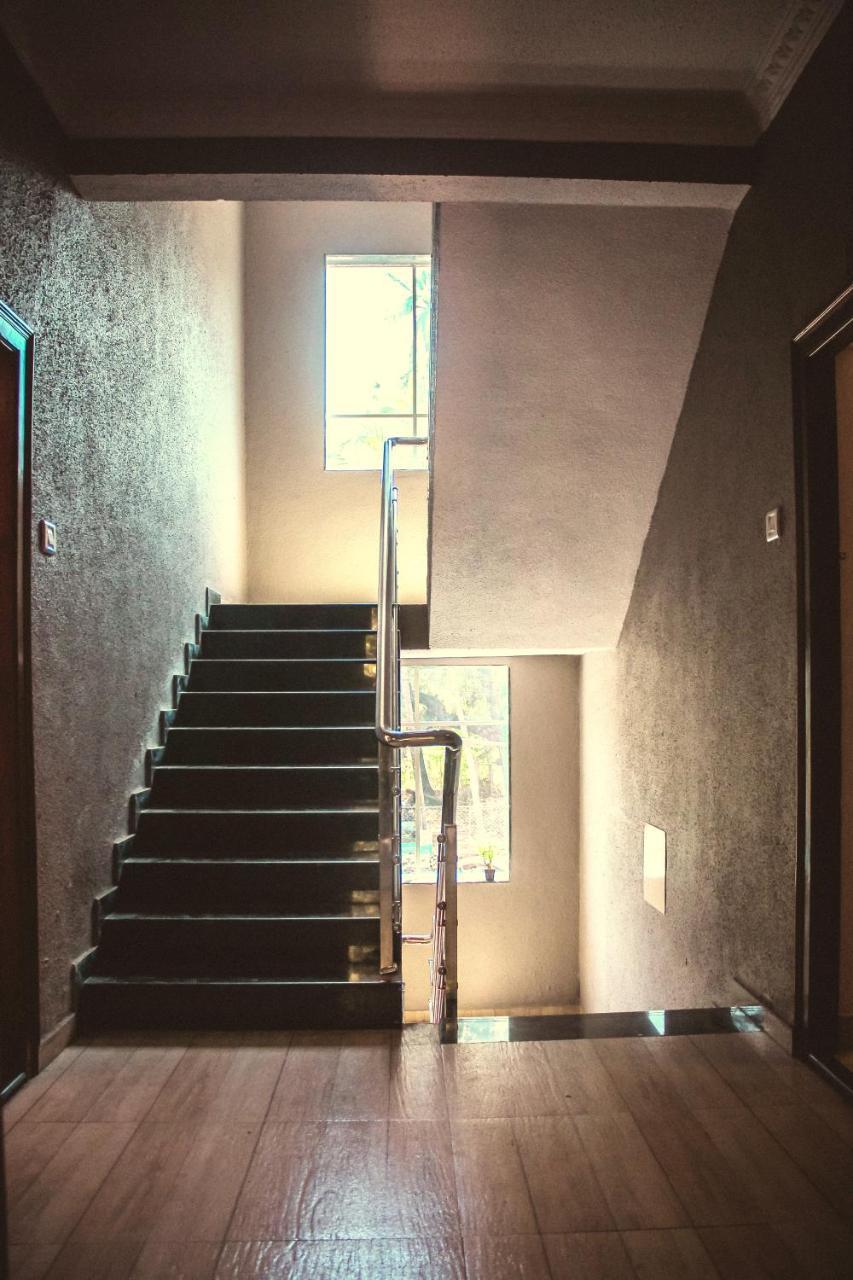 Blue Sea Residency אליבג מראה חיצוני תמונה