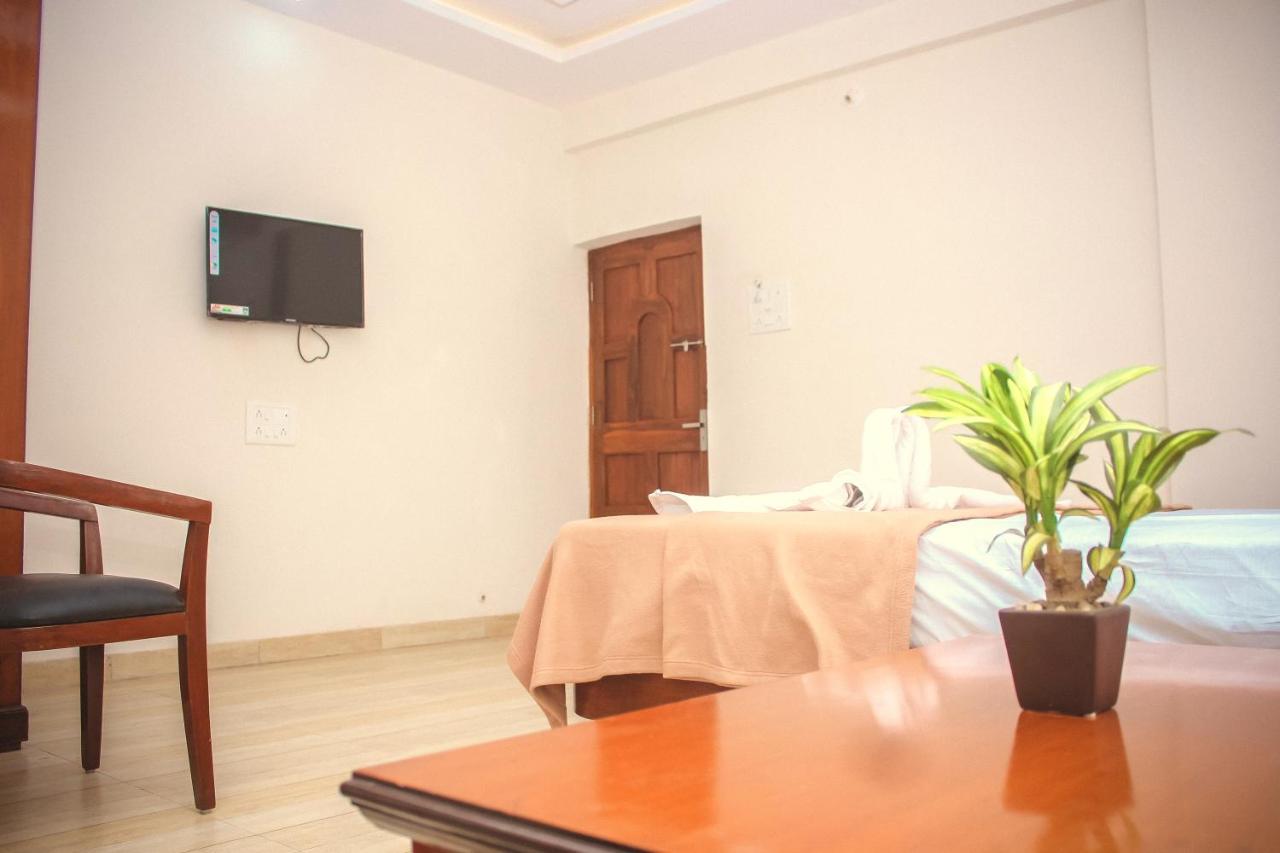 Blue Sea Residency אליבג מראה חיצוני תמונה